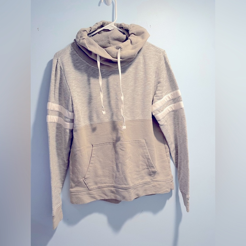 Gently worn Victoria’s Secret PINK XS sweatshirt